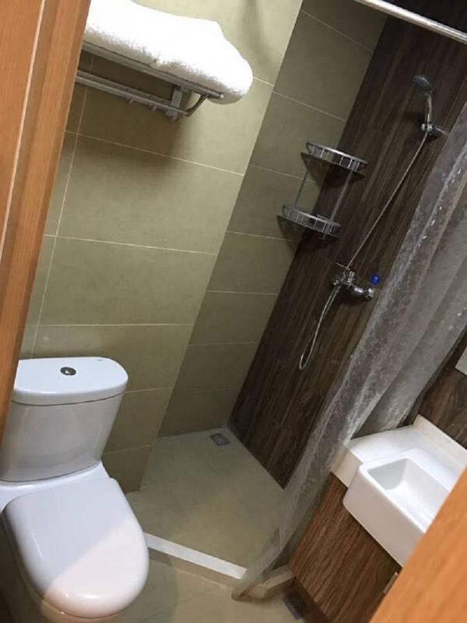 Inhope International Hotel Шанхай Екстериор снимка